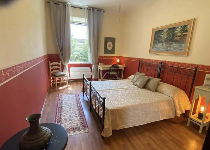 Apartamento Domus Annia Guest House, The Amazing Colosseum Roma